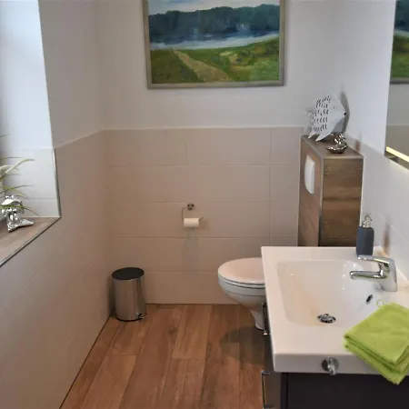 Vakantiehuis Cozy In With Sauna